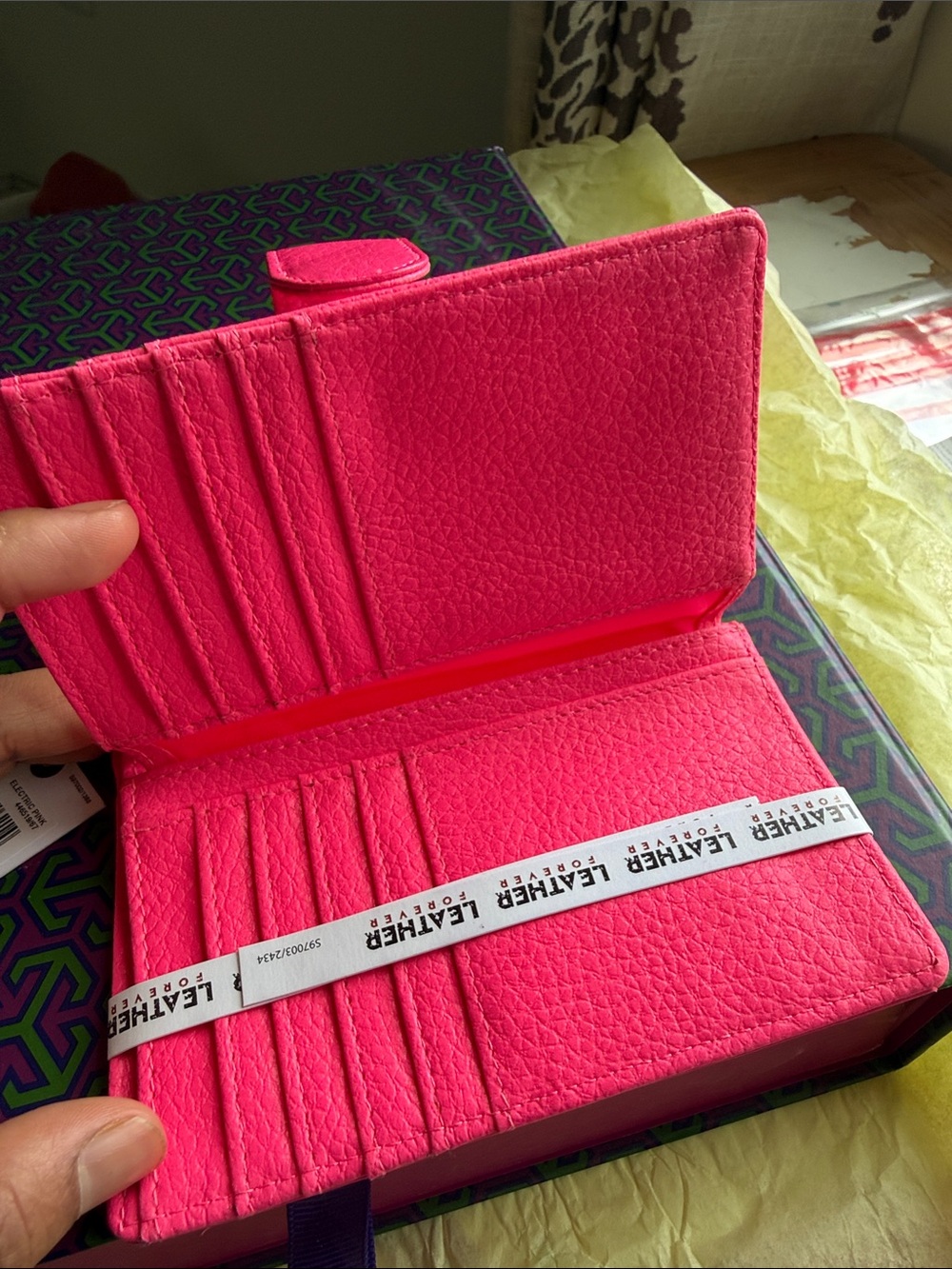 mundi Bright Hot Pink Pebbled Leather Wallet - Picture 6 of 9